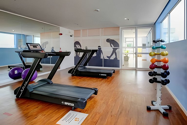 Add Flat Oscar Freire