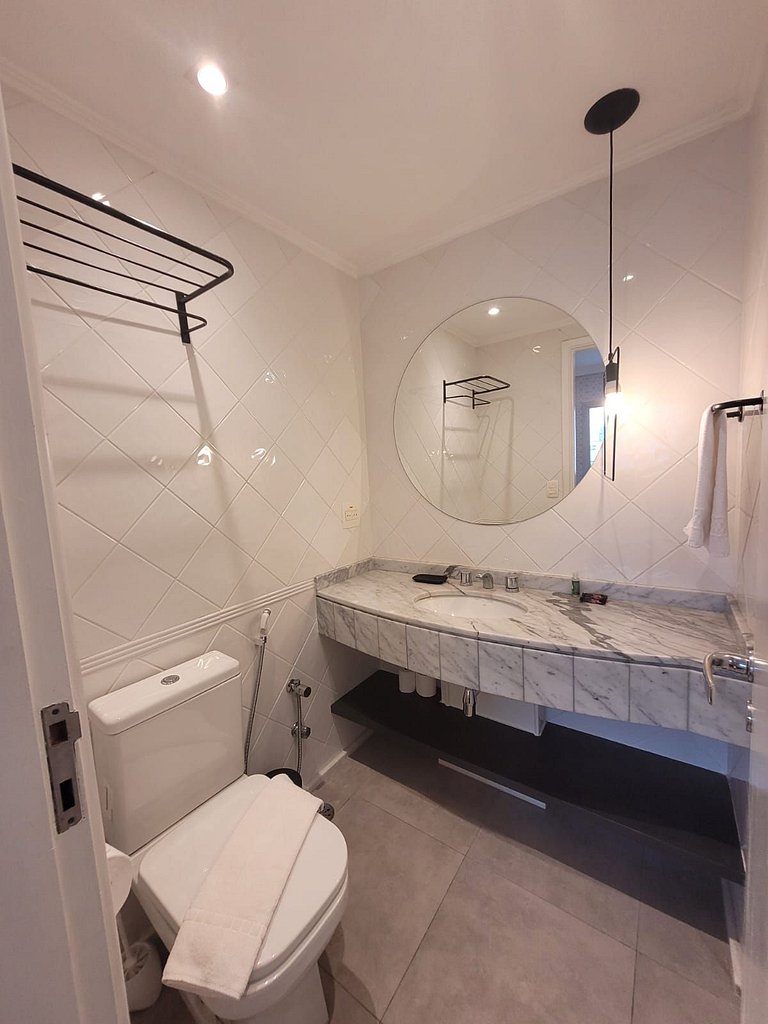 Add Flat Oscar Freire