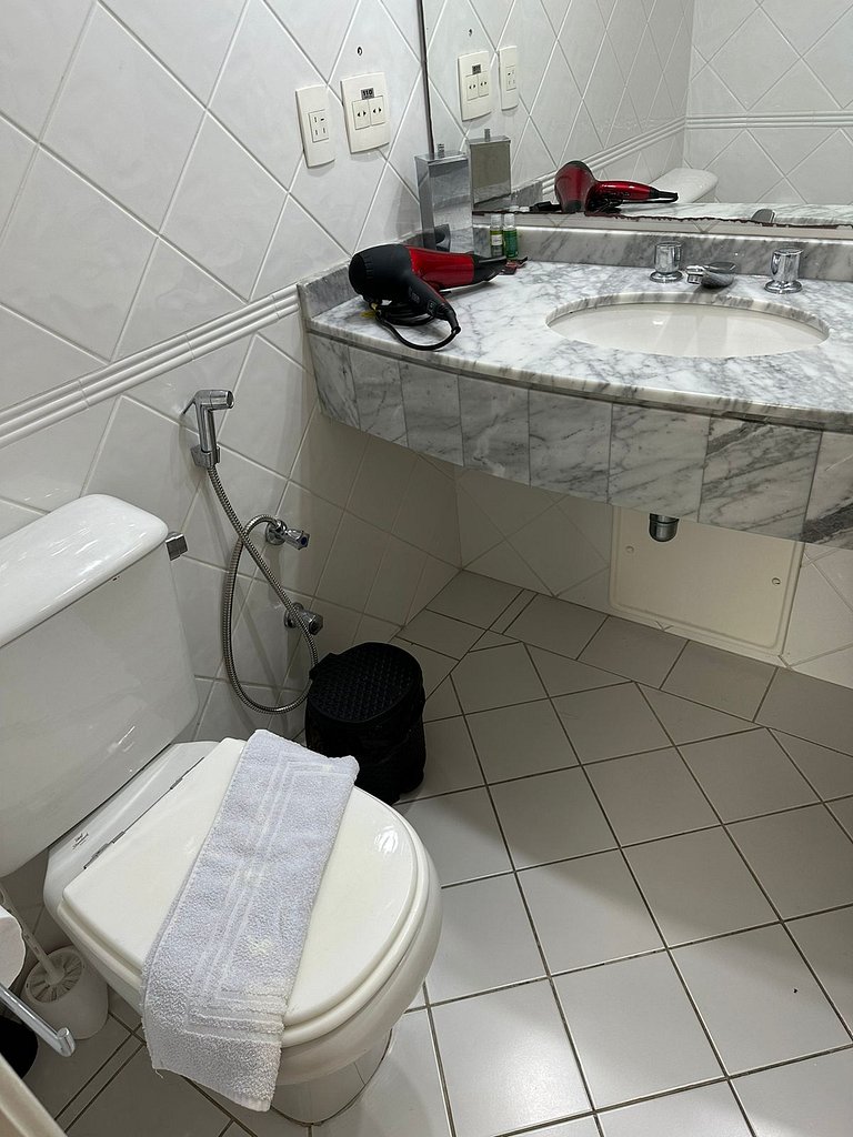 Add Flat Oscar Freire