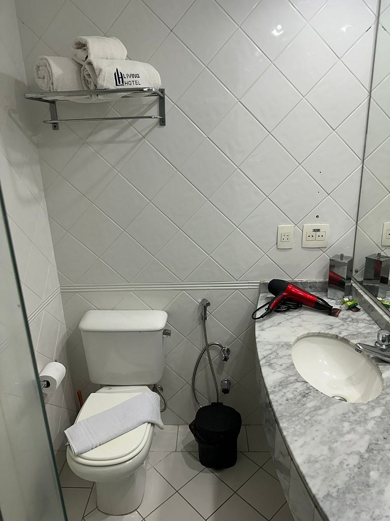 Add Flat Oscar Freire