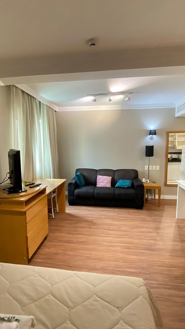 Add Flat Oscar Freire